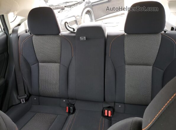 JF2GTADC0JH240475 2018 SUBARU CROSSTREK White 