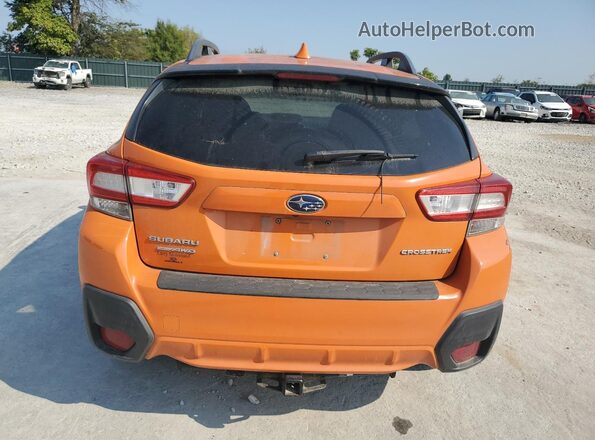 JF2GTADC2JH315192 2018 SUBARU CROSSTREK Orange 