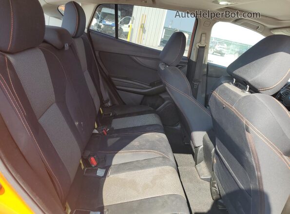 JF2GTADC2JH315192 2018 SUBARU CROSSTREK Orange 