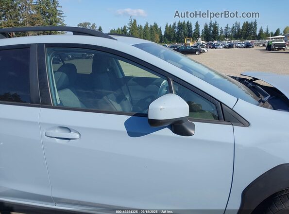 JF2GTADC2K8211805 2019 SUBARU CROSSTREK Blue Rear interior view