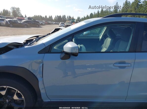 JF2GTADC2K8211805 2019 SUBARU CROSSTREK Blue 360 interior view