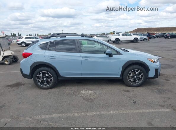 JF2GTADC7JH312479 2018 SUBARU CROSSTREK Light Blue უკანა სალონის ხედი