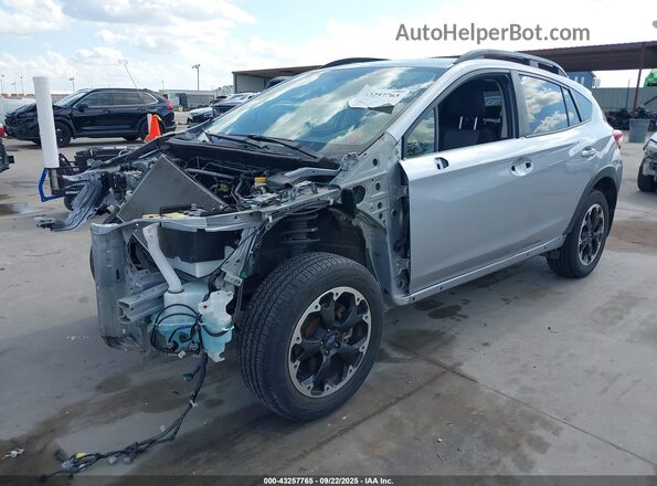 JF2GTAEC3M8333056 2021 SUBARU CROSSTREK Серебряный Передняя левая четверть