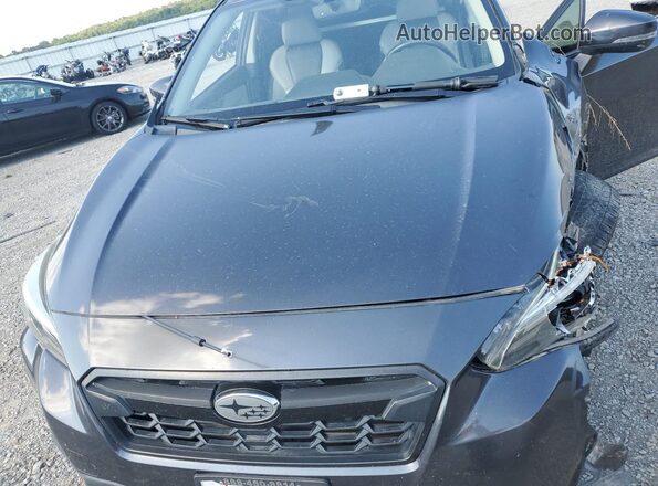 JF2GTAJC3J8237736 2018 SUBARU CROSSTREK Gray 