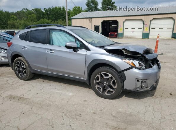 JF2GTAMC1J8200602 2018 SUBARU CROSSTREK Серебряный Передняя правая четверть
