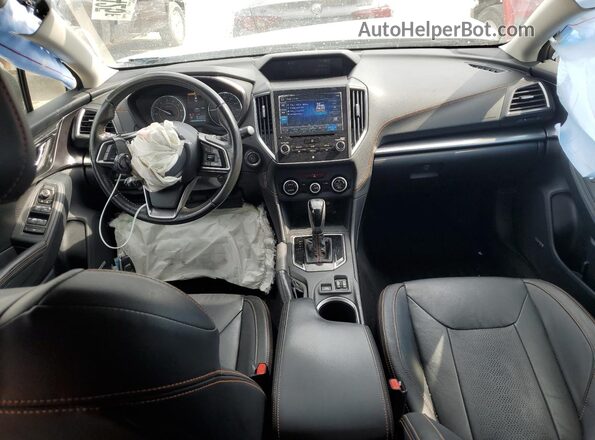 JF2GTAMC1J8200602 2018 SUBARU CROSSTREK Серебряный Вид панели приборов