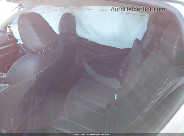 JF2GTAMC9L8208630 2020 SUBARU CROSSTREK Серебряный Вид наклейки с VIN-кодом