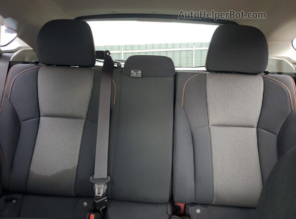 JF2GTAPC6L8237112 2020 SUBARU CROSSTREK Red Rear seats view