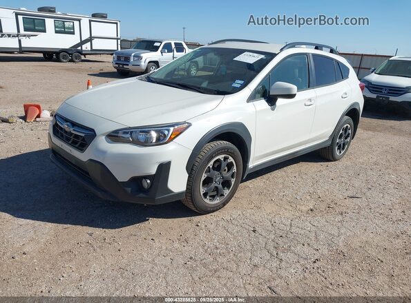 JF2GTAPC6M8335798 2021 SUBARU CROSSTREK White წინა მარცხენა ხედი სამი მეოთხედიდან