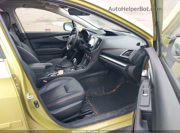 JF2GTHNC3NH253573 2022 SUBARU CROSSTREK Green Vista interior delantera