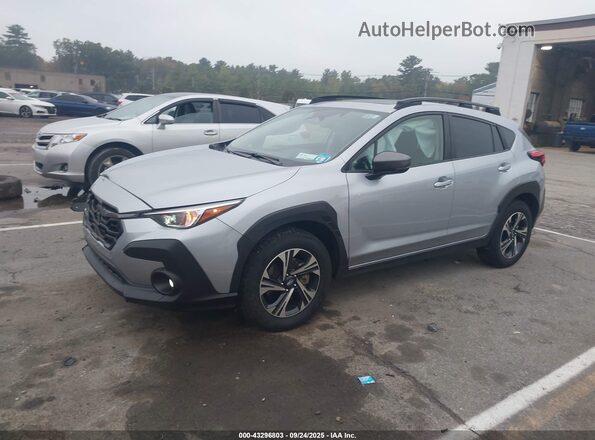 JF2GUADC6RH384850 2024 SUBARU CROSSTREK Silver წინა მარცხენა ხედი სამი მეოთხედიდან