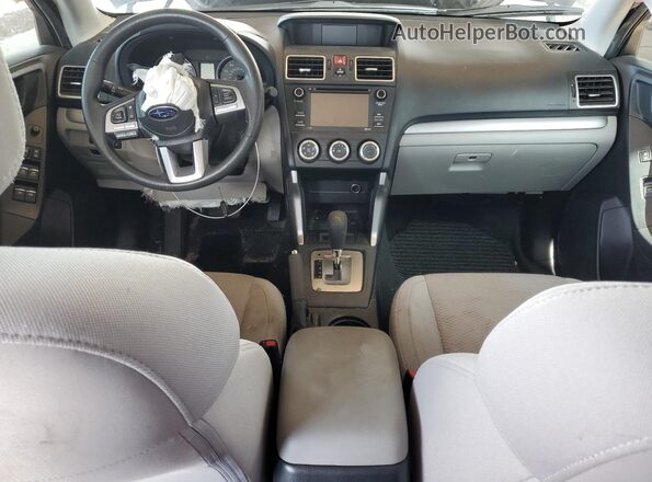 JF2SJABC2JH528971 2018 SUBARU FORESTER 2.5 Gray 