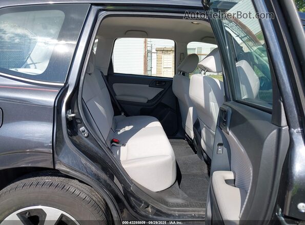 JF2SJABC5JH405648 2018 SUBARU FORESTER 2.5 Black 