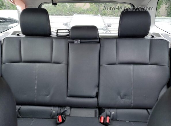 JF2SJAWC3JH538144 2018 SUBARU FORESTER 2.5I TO Серебряный 