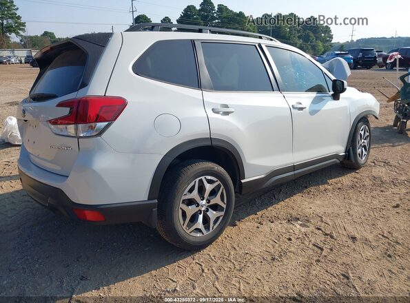 JF2SKADC4RH461313 2024 SUBARU FORESTER Белый 