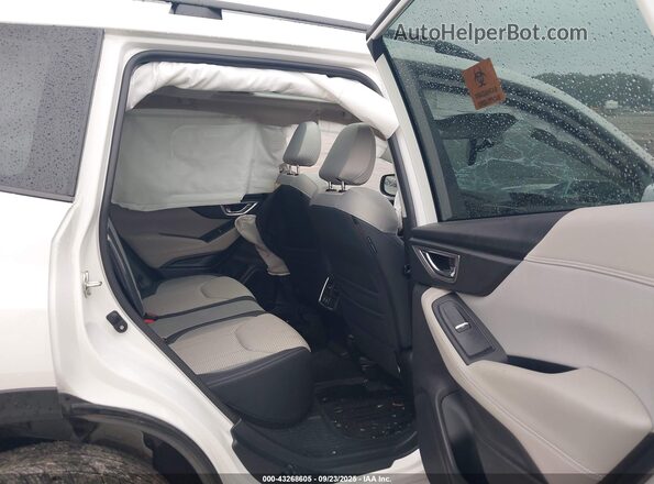JF2SKAJC8LH554475 2020 SUBARU FORESTER White Widok naklejki z numerem VIN