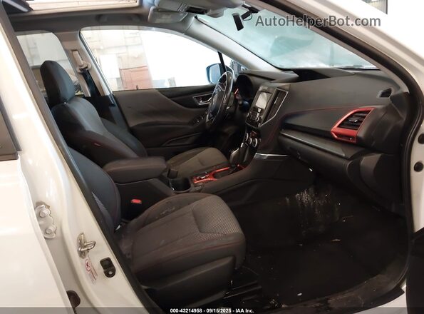 JF2SKALC3LH408465 2020 SUBARU FORESTER White Սալոնի դիմացի տեսք