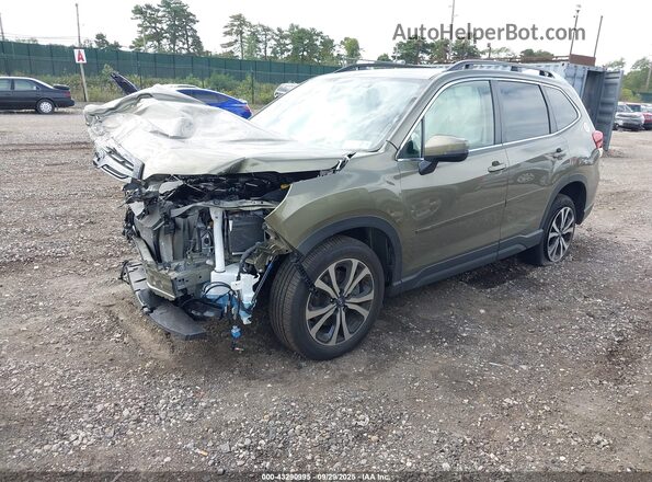 JF2SKAPC1PH429315 2023 SUBARU FORESTER Зеленый Передняя левая четверть