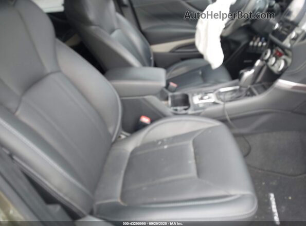 JF2SKAPC1PH429315 2023 SUBARU FORESTER Зеленый Вид салона спереди