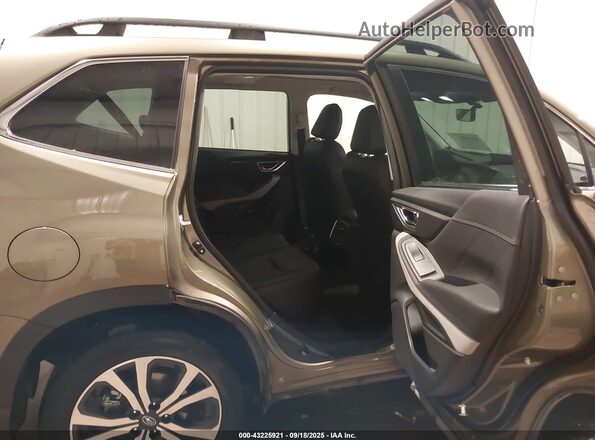 JF2SKAPC3PH486888 2023 SUBARU FORESTER Green Widok naklejki z numerem VIN