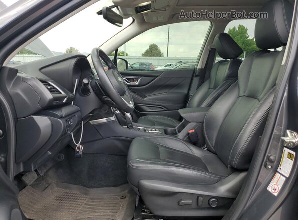 JF2SKAXC9LH553617 2020 SUBARU FORESTER Gray Widok wnętrza z przodu
