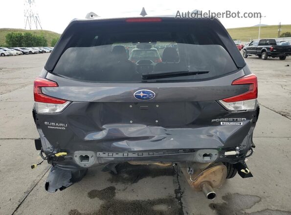 JF2SKAXC9LH553617 2020 SUBARU FORESTER Gray Widok z tyłu