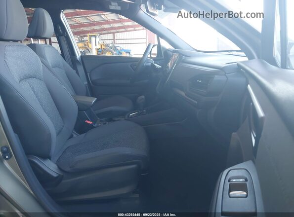 JF2SLDDC5SH517764 2025 SUBARU FORESTER Green Vista interior delantera