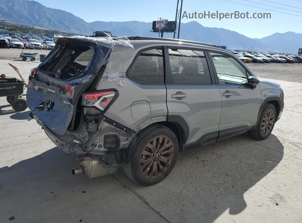 JF2SLDHC9SH555590 2025 SUBARU FORESTER Silver 
