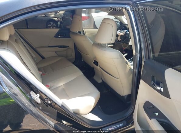 JHMCR6F75HC027519 2017 HONDA ACCORD HYBRID Black 