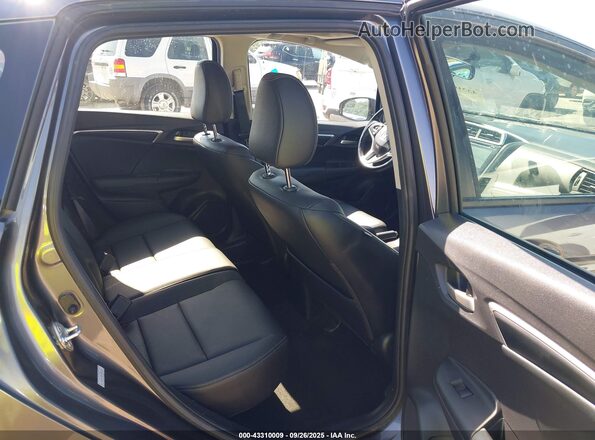 JHMGK5H85HS022753 2017 HONDA FIT Gray 