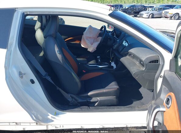 JHMZF1C64GS000995 2016 HONDA CR-Z Белый Вид салона спереди