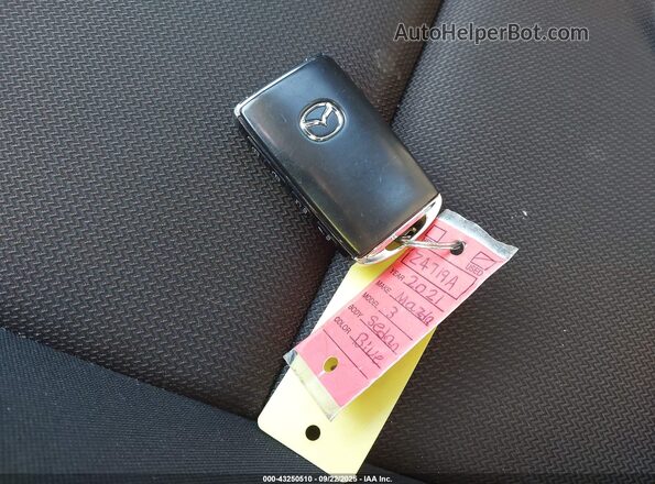 JM1BPAALXM1313494 2021 MAZDA 3 Blue Առջևի վահանակի տեսք