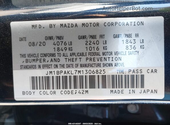 JM1BPAKL7M1306825 2021 MAZDA 3 Blue Engine compartment view