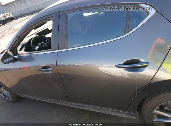 JM1BPAKMXP1622684 2023 MAZDA 3 Gray 