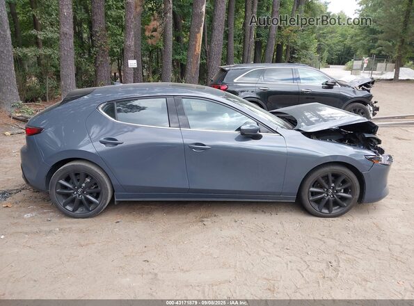 JM1BPAML9M1344053 2021 MAZDA 3 Серый Вид задней части салона