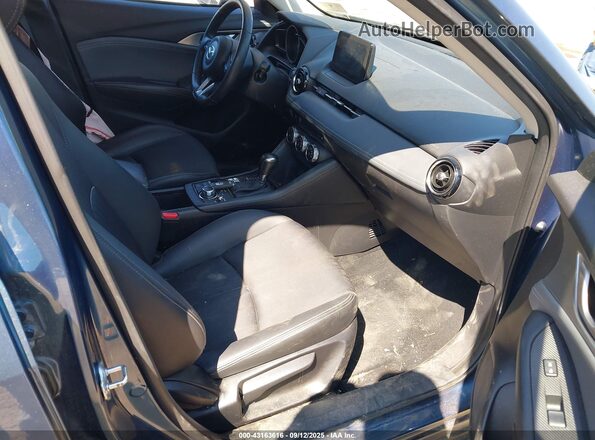 JM1DKFC77K1419340 2019 MAZDA CX-3 Dark Blue Front interior view