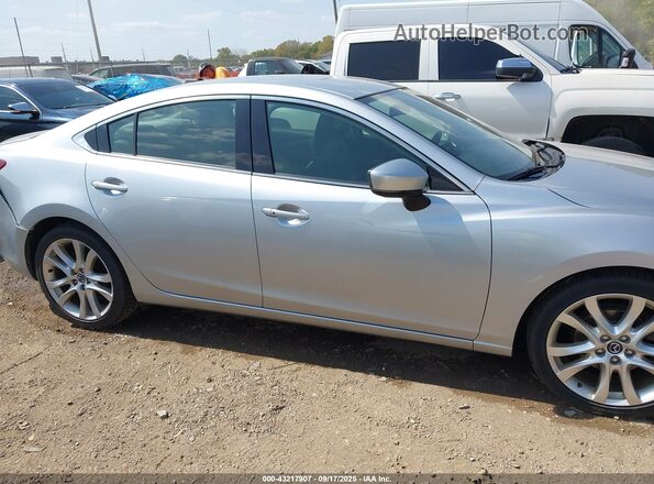 JM1GL1V5XH1114884 2017 MAZDA 6 Silver Вид задньої частини салону