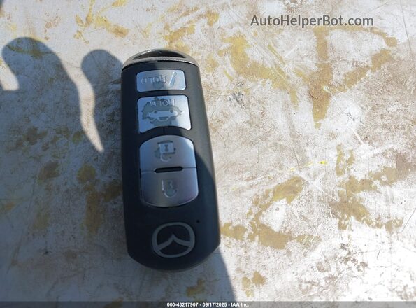 JM1GL1V5XH1114884 2017 MAZDA 6 Silver Вид панелі приладів