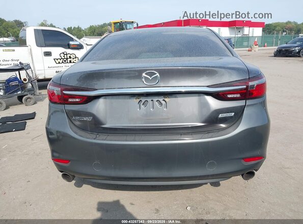 JM1GL1VM3J1320156 2018 MAZDA 6 Gray 