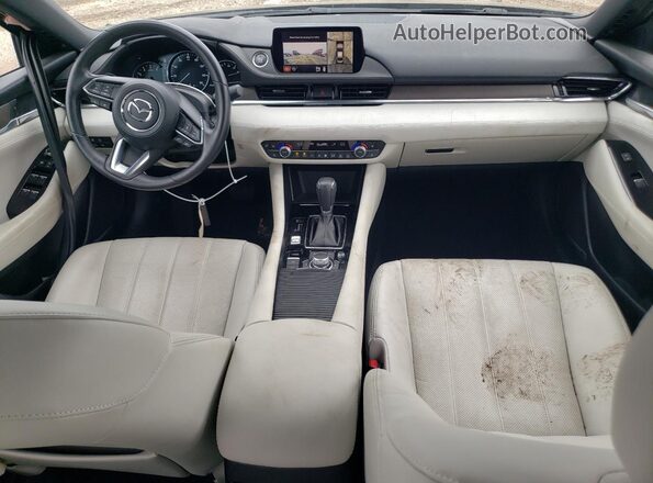JM1GL1XY8J1329385 2018 MAZDA 6 Серый 