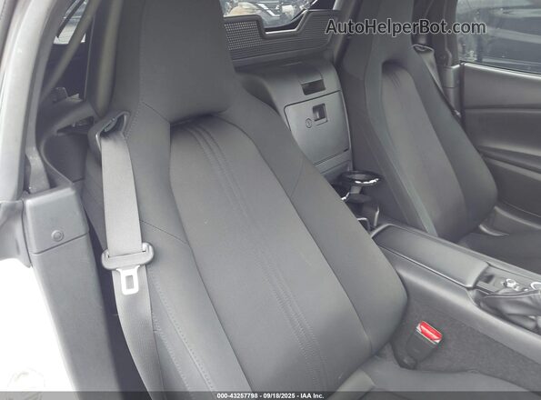 JM1NDAB77M0451927 2021 MAZDA MX-5 MIATA White VIN კოდის სტიკერის ხედი