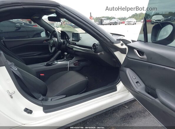 JM1NDAB77M0451927 2021 MAZDA MX-5 MIATA White წინა სალონის ხედი