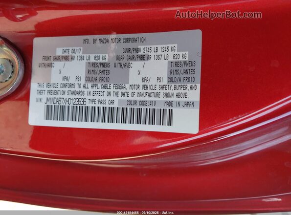 JM1NDAB7XH0123536 2017 MAZDA MX-5 MIATA Red Vista del compartimento del motor