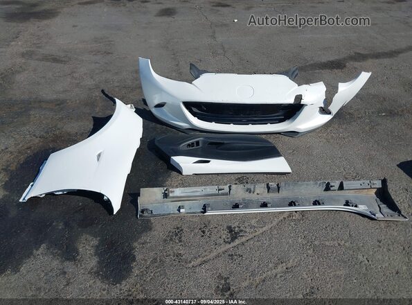 JM1NDAD75M0453897 2021 MAZDA MX-5 MIATA White ხელსაწყოთა პანელის ხედი