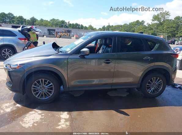 JM3KFBCM6M1338205 2021 MAZDA CX-5 Gray Widok wnętrza z tyłu