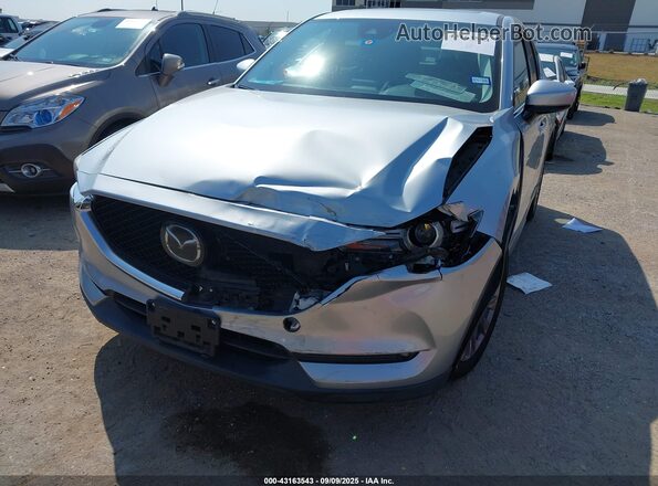 JM3KFBDM1L0771076 2020 MAZDA CX-5 Silver Вид спереду
