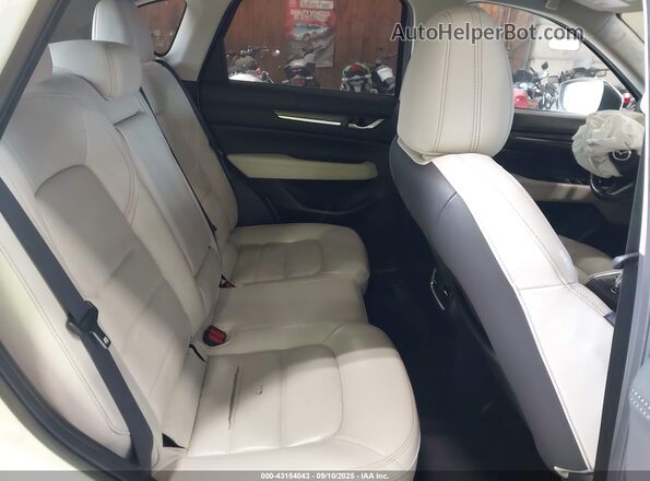 JM3KFBDMXL0868986 2020 MAZDA CX-5 White VIN կոդի պիտակի տեսք