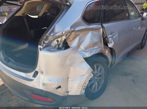 JM3TCBCY3P0658527 2023 MAZDA CX-9 Silver Widok z przodu