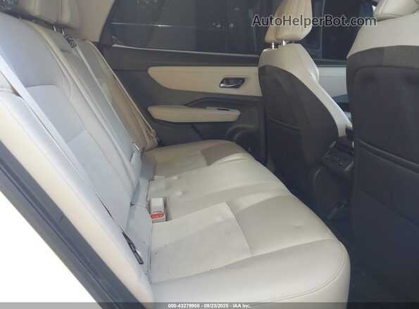 JN1CF0BB4RM734174 2024 NISSAN OTHER White Вид наклейки з VIN-кодом
