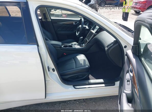 JN1CV7AR3JM280160 2018 INFINITI Q50 Белый 